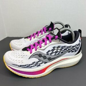 Saucony Endorphin Speed 2 Womens Reverie/White/Black Size 9 Superb Clean No Box